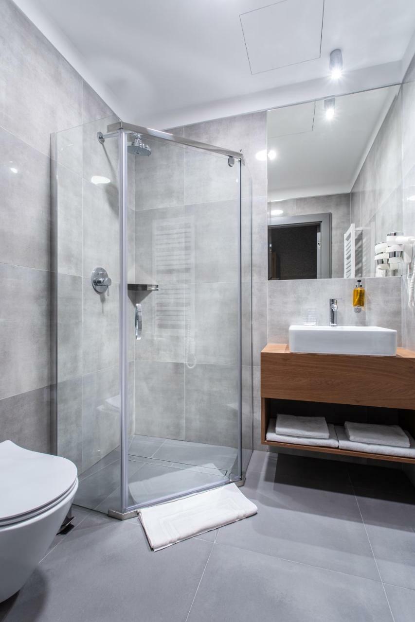 Jakubowy Hotel Гдиня Екстер'єр фото